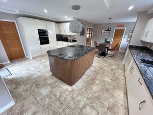 Photo 8- click for photo gallery